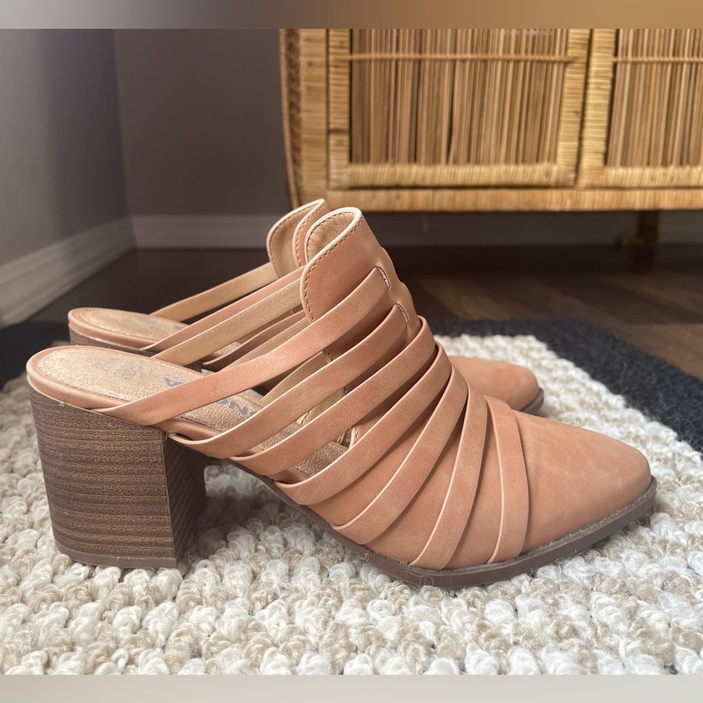 Women’s Sonoma mules
